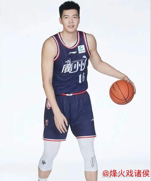 皇冠体育投注 别急于评判焦泊乔，朱总和广东宏远管理层眼光独到，新人适应与伤后恢复需时间，四场表现不足以定论